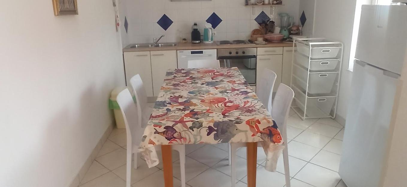 Apartmani Zulin Seget Vranjica Ngoại thất bức ảnh